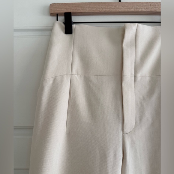 Zara Women’s High Waisted Cream Dress Pants - Picture 2 of 5
